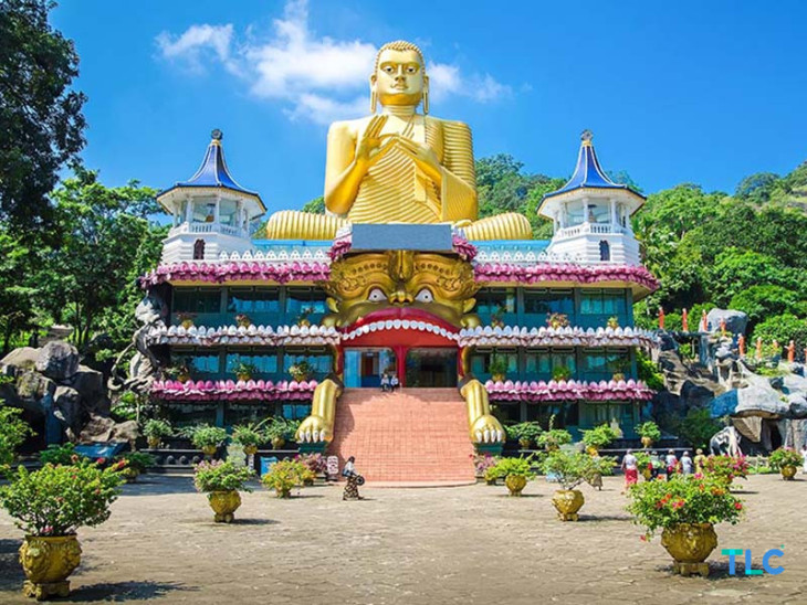 Dambulla Cave Temple